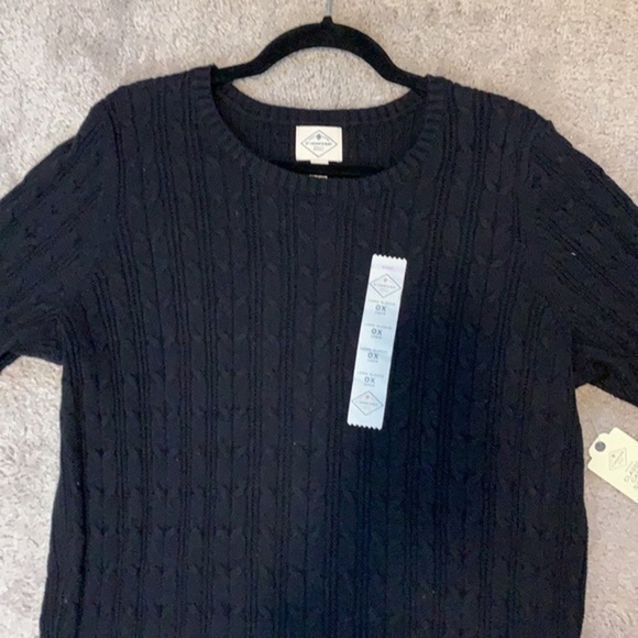 NEW St. John's Bay Classic Cable Crew Neck Sweater - Picture 4 of 9